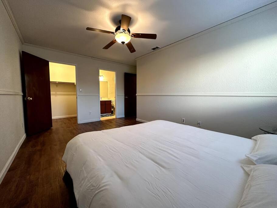 Comfortable House W/ Wi-Fi/Tv - Turlock,Ca Exteriör bild